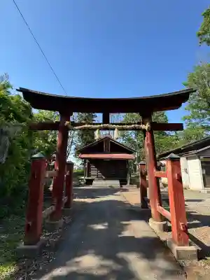 和徳稲荷神社の{uncategorized: "未分類", other: "その他", undefined: "問題あり", building: "その他建物", grave: "お墓", sacred_gate: "鳥居", guardian: "狛犬", statue: "像", buddha: "仏像", history: "歴史", nature: "自然", garden: "庭園", animal: "動物", pagoda: "塔", temizu: "手水舎", mountain_gate: "山門・神門", sanctuary: "本殿・本堂", subordinate: "末社・摂社", art: "芸術", scenery: "景色", jizo: "地蔵", ema: "絵馬", goshuin: "御朱印", omikuji: "おみくじ", items: "授与品その他", amulet: "お守り", goshuincho: "御朱印帳", eats: "食事", festival: "お祭り", votive_dance: "神楽", shichigosan: "七五三参", wedding: "結婚式", experience: "体験その他", initially: "初詣", around: "周辺", anti_infection: "感染症対策"}