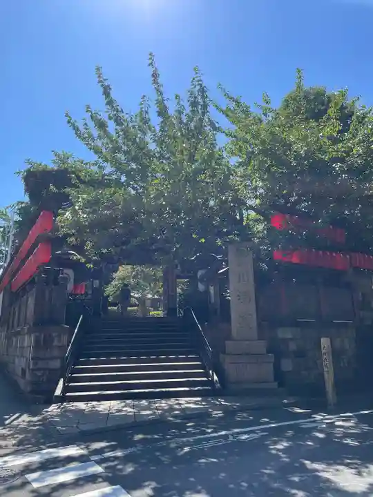 豊川稲荷東京別院の山門・神門