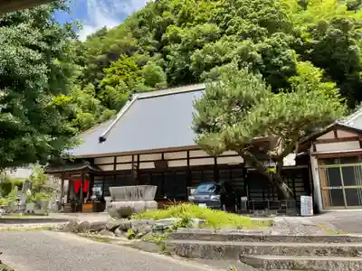 普光寺の本殿・本堂