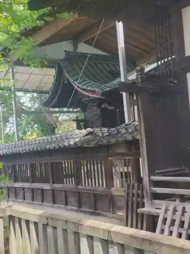 諏訪機神社の本殿