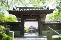 宝蔵寺の山門・神門