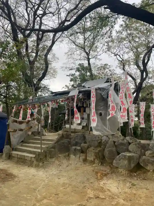 白美龍神社の{uncategorized: "未分類", other: "その他", undefined: "問題あり", building: "その他建物", grave: "お墓", sacred_gate: "鳥居", guardian: "狛犬", statue: "像", buddha: "仏像", history: "歴史", nature: "自然", garden: "庭園", animal: "動物", pagoda: "塔", temizu: "手水舎", mountain_gate: "山門・神門", sanctuary: "本殿・本堂", subordinate: "末社・摂社", art: "芸術", scenery: "景色", jizo: "地蔵", ema: "絵馬", goshuin: "御朱印", omikuji: "おみくじ", items: "授与品その他", amulet: "お守り", goshuincho: "御朱印帳", eats: "食事", festival: "お祭り", votive_dance: "神楽", shichigosan: "七五三参", wedding: "結婚式", experience: "体験その他", initially: "初詣", around: "周辺", anti_infection: "感染症対策"}