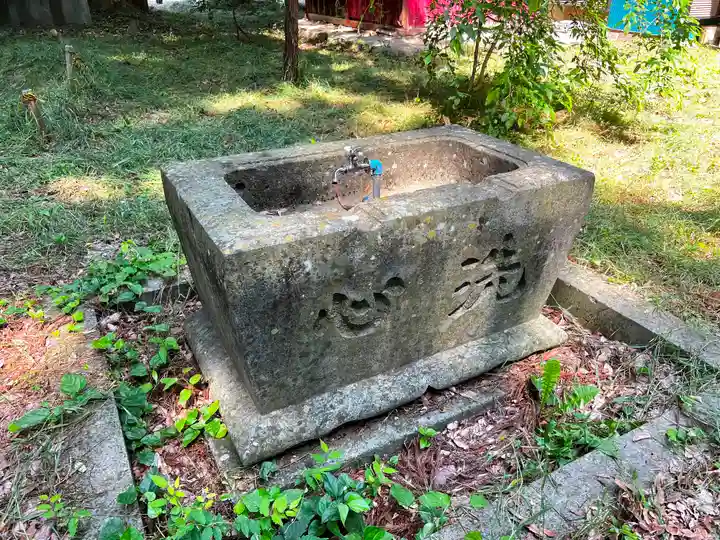 中村神社の手水舎