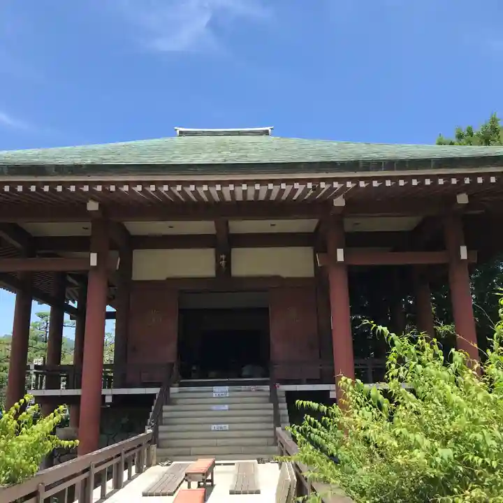 中宮寺の山門・神門