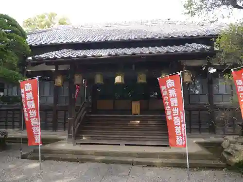 観音寺の本殿