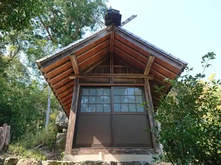 神明社の本殿・本堂