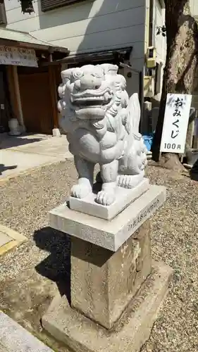 野江水神社の狛犬