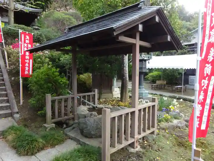 寳塔院の手水舎