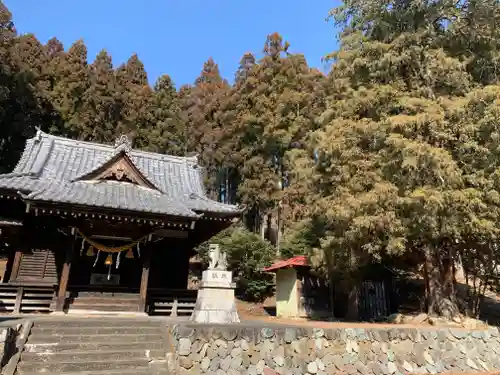 八幡宮の本殿