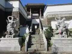 妙音寺の山門