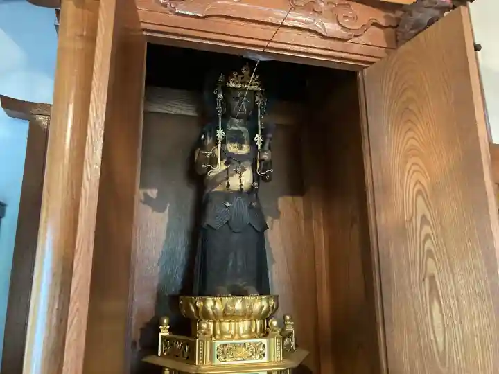 龍福寺の{uncategorized: "未分類", other: "その他", undefined: "問題あり", building: "その他建物", grave: "お墓", sacred_gate: "鳥居", guardian: "狛犬", statue: "像", buddha: "仏像", history: "歴史", nature: "自然", garden: "庭園", animal: "動物", pagoda: "塔", temizu: "手水舎", mountain_gate: "山門・神門", sanctuary: "本殿・本堂", subordinate: "末社・摂社", art: "芸術", scenery: "景色", jizo: "地蔵", ema: "絵馬", goshuin: "御朱印", omikuji: "おみくじ", items: "授与品その他", amulet: "お守り", goshuincho: "御朱印帳", eats: "食事", festival: "お祭り", votive_dance: "神楽", shichigosan: "七五三参", wedding: "結婚式", experience: "体験その他", initially: "初詣", around: "周辺", anti_infection: "感染症対策"}