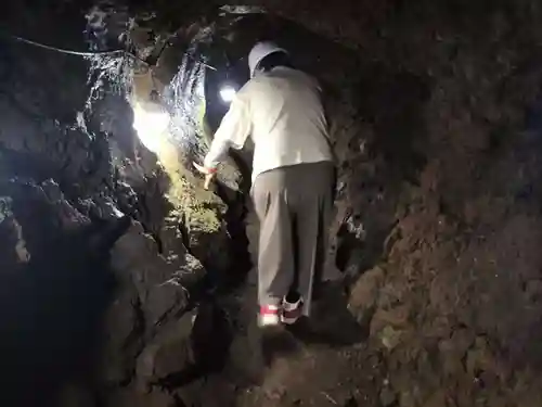 無戸室浅間神社(船津胎内神社)(山梨県)