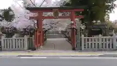 氷室神社の鳥居