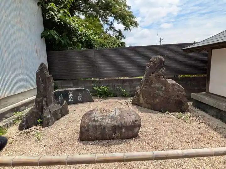 霊泉寺(岐阜県)