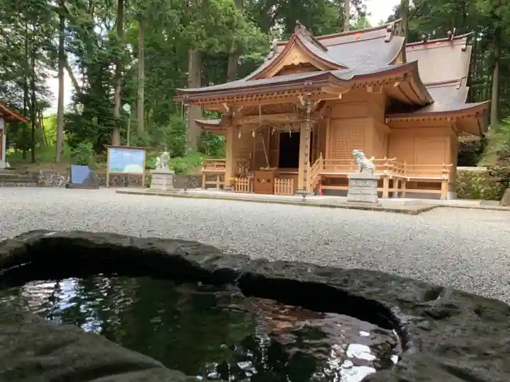 須山浅間神社の本殿・本堂
