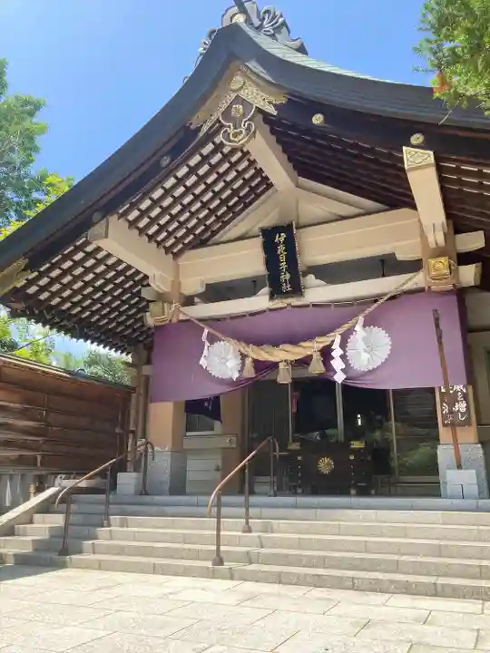 彌彦神社 (伊夜日子神社)の本殿・本堂