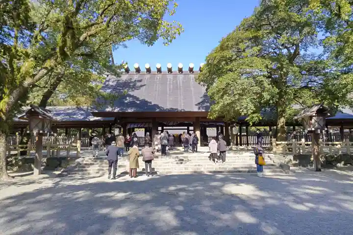 熱田神宮の本殿・本堂