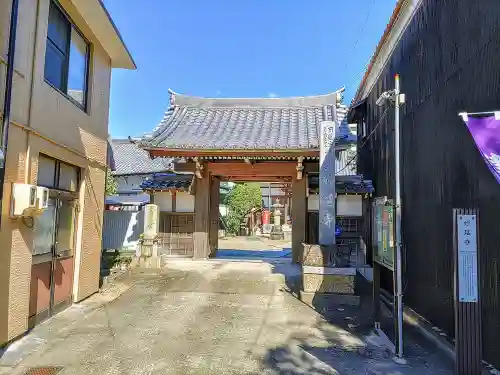 妙延寺の山門・神門