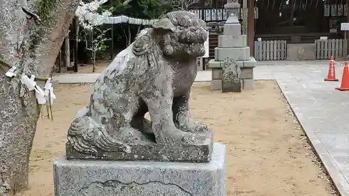 手子后神社の狛犬