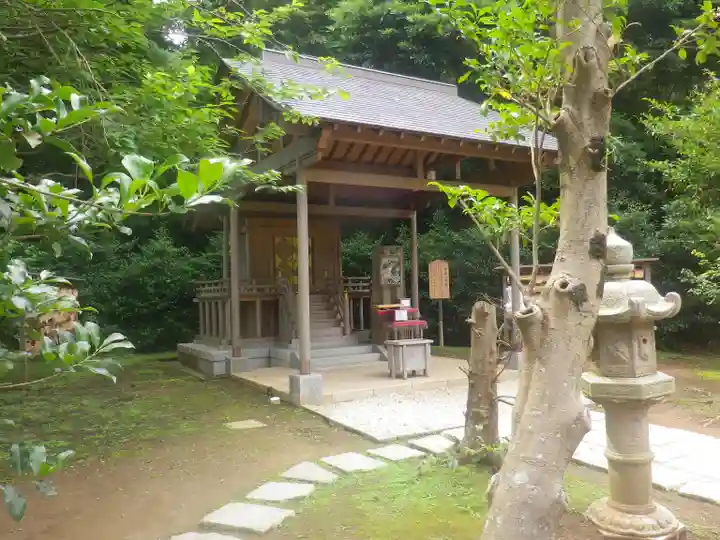 葛原岡神社の本殿・本堂