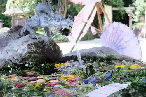 出雲大社相模分祠の手水舎