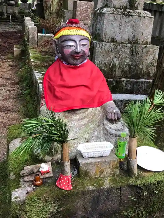 高野山金剛峯寺奥の院(和歌山県)