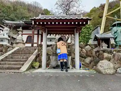 御幸寺の手水舎
