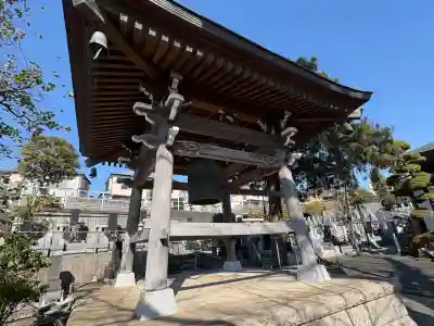 無量寺の{uncategorized: "未分類", other: "その他", undefined: "問題あり", building: "その他建物", grave: "お墓", sacred_gate: "鳥居", guardian: "狛犬", statue: "像", buddha: "仏像", history: "歴史", nature: "自然", garden: "庭園", animal: "動物", pagoda: "塔", temizu: "手水舎", mountain_gate: "山門・神門", sanctuary: "本殿・本堂", subordinate: "末社・摂社", art: "芸術", scenery: "景色", jizo: "地蔵", ema: "絵馬", goshuin: "御朱印", omikuji: "おみくじ", items: "授与品その他", amulet: "お守り", goshuincho: "御朱印帳", eats: "食事", festival: "お祭り", votive_dance: "神楽", shichigosan: "七五三参", wedding: "結婚式", experience: "体験その他", initially: "初詣", around: "周辺", anti_infection: "感染症対策"}