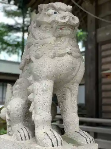 小室浅間神社の狛犬