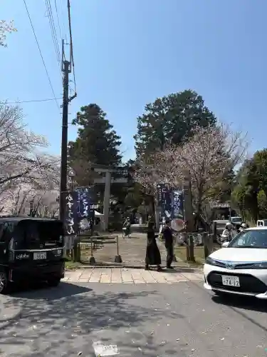 三尾神社の{uncategorized: "未分類", other: "その他", undefined: "問題あり", building: "その他建物", grave: "お墓", sacred_gate: "鳥居", guardian: "狛犬", statue: "像", buddha: "仏像", history: "歴史", nature: "自然", garden: "庭園", animal: "動物", pagoda: "塔", temizu: "手水舎", mountain_gate: "山門・神門", sanctuary: "本殿・本堂", subordinate: "末社・摂社", art: "芸術", scenery: "景色", jizo: "地蔵", ema: "絵馬", goshuin: "御朱印", omikuji: "おみくじ", items: "授与品その他", amulet: "お守り", goshuincho: "御朱印帳", eats: "食事", festival: "お祭り", votive_dance: "神楽", shichigosan: "七五三参", wedding: "結婚式", experience: "体験その他", initially: "初詣", around: "周辺", anti_infection: "感染症対策"}