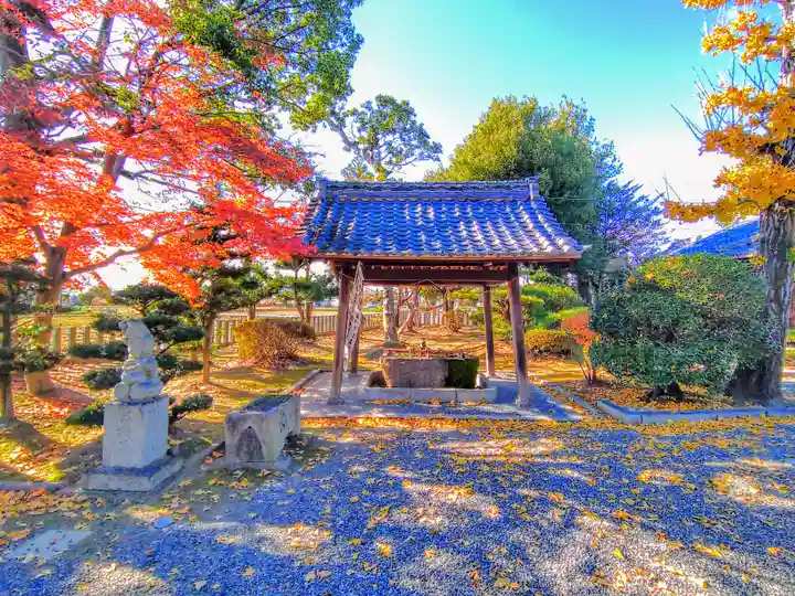 須佐之男社(明地)の手水舎