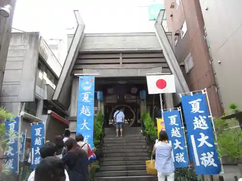 烏森神社の本殿・本堂