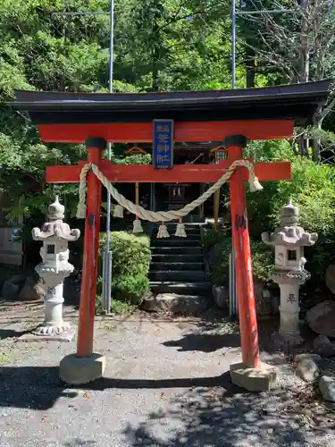 新倉富士浅間神社の鳥居