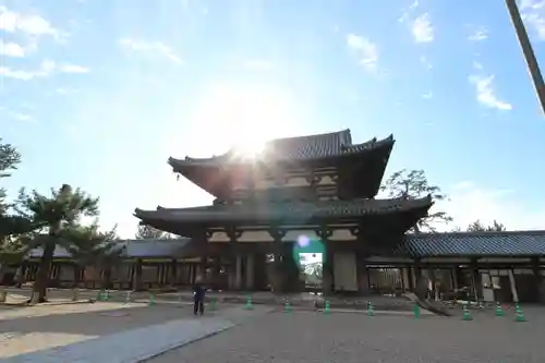 法隆寺の本殿・本堂