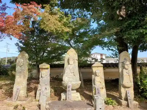 羅漢寺の仏像