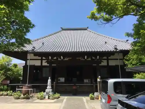 洞雲寺の本殿・本堂