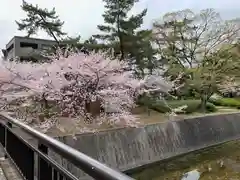 日切地蔵尊の周辺