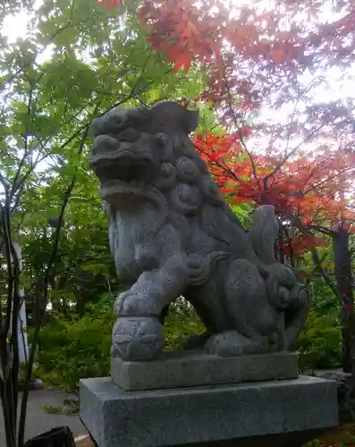 岩見澤神社の狛犬