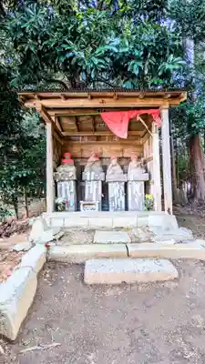 埴生神社の地蔵