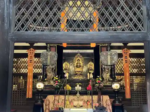 長保寺の本殿・本堂