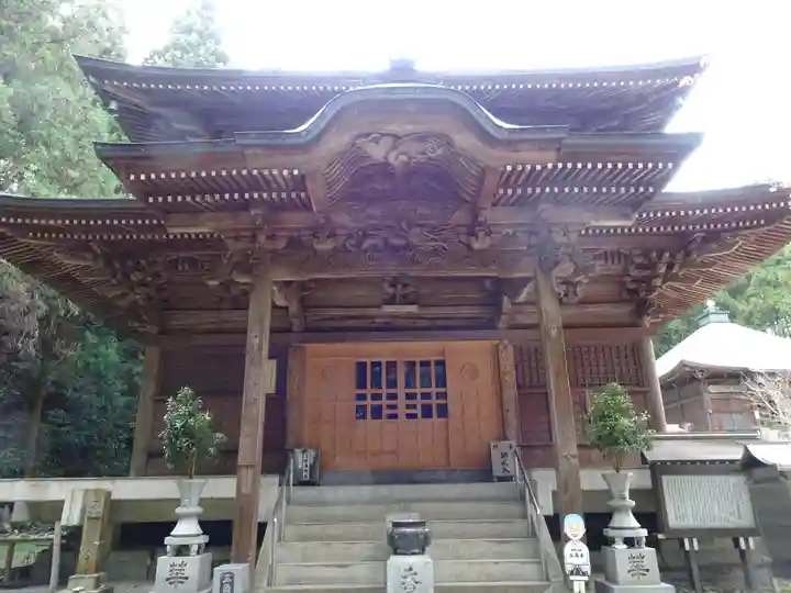 三角寺の本殿・本堂