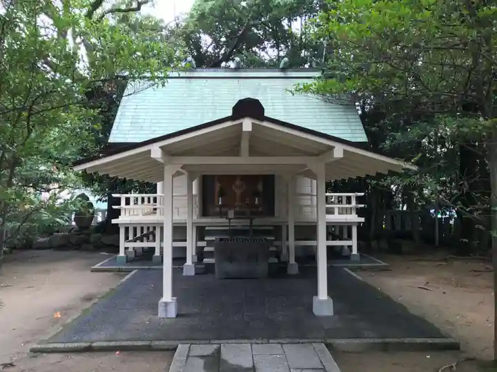 亀山八幡宮の末社・摂社