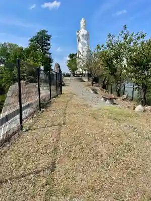 韮崎平和観音(山梨県)