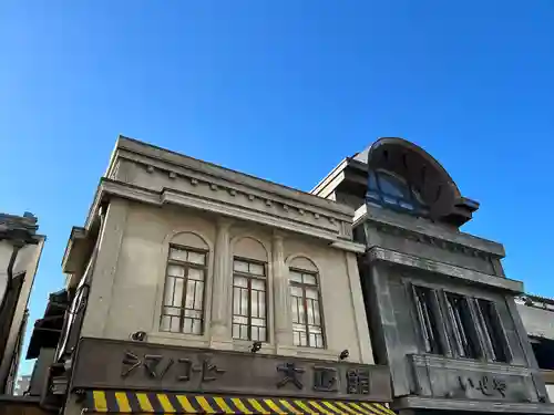 薬師神社の周辺