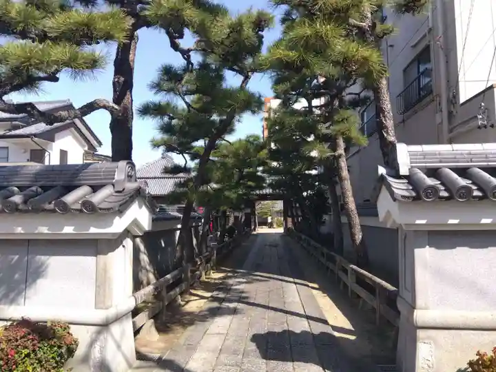 本覚寺(三重県)