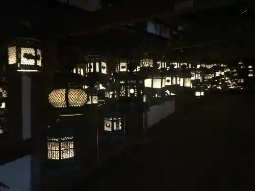 春日大社の{uncategorized: "未分類", other: "その他", undefined: "問題あり", building: "その他建物", grave: "お墓", sacred_gate: "鳥居", guardian: "狛犬", statue: "像", buddha: "仏像", history: "歴史", nature: "自然", garden: "庭園", animal: "動物", pagoda: "塔", temizu: "手水舎", mountain_gate: "山門・神門", sanctuary: "本殿・本堂", subordinate: "末社・摂社", art: "芸術", scenery: "景色", jizo: "地蔵", ema: "絵馬", goshuin: "御朱印", omikuji: "おみくじ", items: "授与品その他", amulet: "お守り", goshuincho: "御朱印帳", eats: "食事", festival: "お祭り", votive_dance: "神楽", shichigosan: "七五三参", wedding: "結婚式", experience: "体験その他", initially: "初詣", around: "周辺", anti_infection: "感染症対策"}