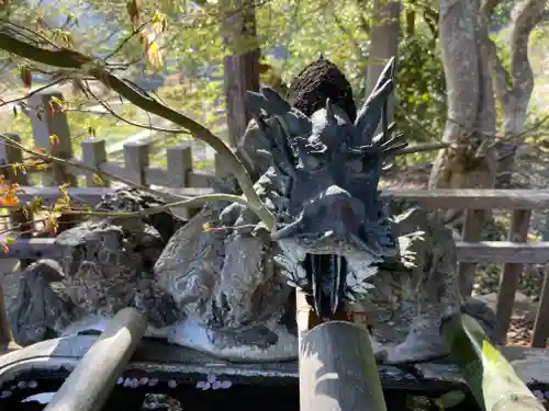 大原神社の手水舎