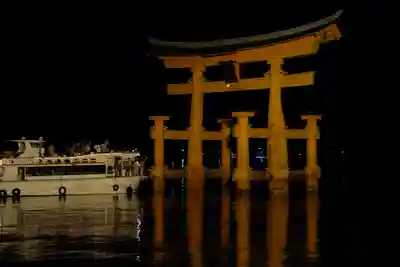 厳島神社(広島県)