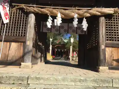 稲爪神社の山門・神門