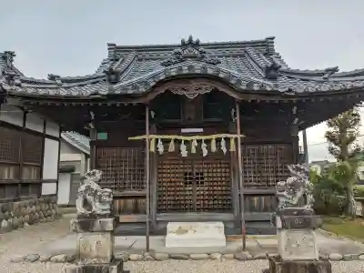 八幡社（西條八幡社）の{uncategorized: "未分類", other: "その他", undefined: "問題あり", building: "その他建物", grave: "お墓", sacred_gate: "鳥居", guardian: "狛犬", statue: "像", buddha: "仏像", history: "歴史", nature: "自然", garden: "庭園", animal: "動物", pagoda: "塔", temizu: "手水舎", mountain_gate: "山門・神門", sanctuary: "本殿・本堂", subordinate: "末社・摂社", art: "芸術", scenery: "景色", jizo: "地蔵", ema: "絵馬", goshuin: "御朱印", omikuji: "おみくじ", items: "授与品その他", amulet: "お守り", goshuincho: "御朱印帳", eats: "食事", festival: "お祭り", votive_dance: "神楽", shichigosan: "七五三参", wedding: "結婚式", experience: "体験その他", initially: "初詣", around: "周辺", anti_infection: "感染症対策"}